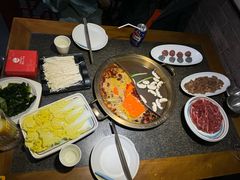 -小天鹅火锅·一线江景洪鼎旗舰店(洪崖洞店)