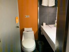 -莫泰酒店(厦门万象城火车站地铁站店)