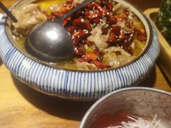 酸汤肥牛-觅山云南菜(泊富ICITY店)