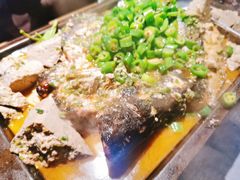 鲜青椒烤鱼-探鱼·鲜青椒爽麻烤鱼(银泰城店)