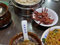 鲜肉小笼包-龙老五汤店(站前西路店)