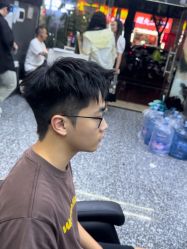 -藤野造型专业烫染接发