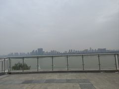 -秋水广场