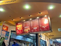 -The Habit Burger Grill 哈比特汉堡(复兴soho店)
