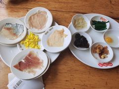 -桥香园过桥米线(国贸店)