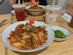 -暖食光·台式家庭餐厅·生日主题店(万达店)