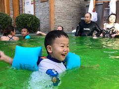 -菲鱼体育恒温游泳馆(中海名城店)