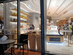 门面-可瑞朵活力烘焙(润达店)