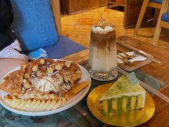 香蕉脆果仁华夫饼-西关84·History·Art·Cafe