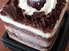 黑森林切块-味多美蛋糕(看丹桥店)