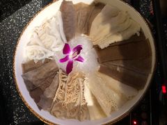 川门毛肚七绝-哥老官重庆美蛙鱼头(龙湖杭州金沙天街店)