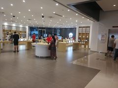 -华为授权体验店(中山公园来福士)