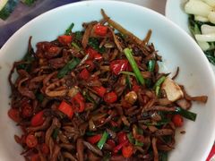 -湘渝人家·川湘菜(十里河店)