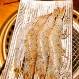 这家地下烤肉店还不错哟