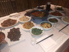 -鄱阳湖·江西小炒·瓦罐煨汤(五道口店)