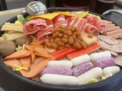 -豚妈妈汤饭·部队锅(南京东路店)