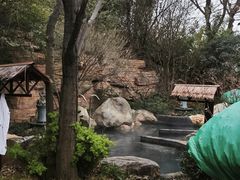 -七彩云南古滇温泉山庄