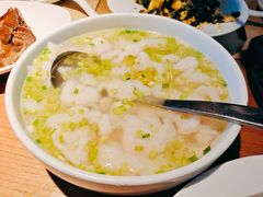 -荣小馆(椒江青悦城店)