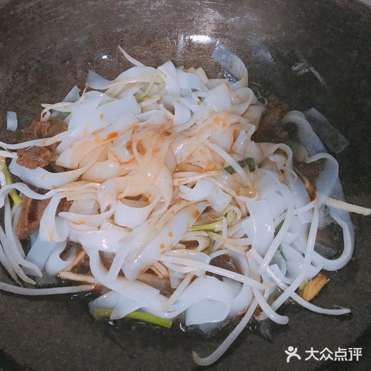 简单易做还能健脾养胃的干炒牛河