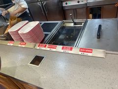 -南城香·饭香串香馄饨香(青年路店)