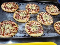 -华荣西饼屋(金禧店)