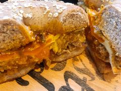 -Catch Bagel(芳草地店)