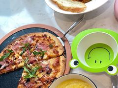 -水桶王国主题餐厅·聚会·生日派对·亲子活动·家庭套餐(亚龙湾希尔顿店)