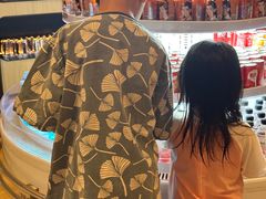 -涨巢·潮玩水疗局