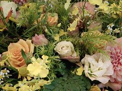 -春树下·树屋花房西餐厅(罍街AS1980店)