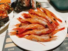 -金马门国际美食百汇(珞喻路店)