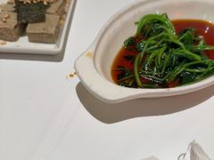 -桂满陇·手作小笼包&江南叫花鸡(中山公园店)