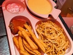 -DEEP·深美式餐吧(五棵松华熙LIVE店)