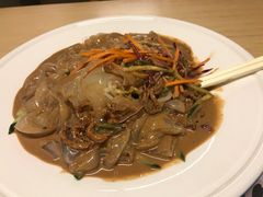 东北七彩大拉皮-关东小磨东北菜(上海长风大悦城店)