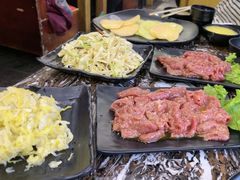 -啊美丽炭火烤肉(滑翔一店)