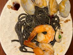 海鲜墨鱼面-Blac+Blac(中海环宇荟店)