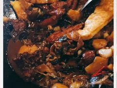 -万里闯关东铁锅炖菜馆(高新旗舰店)