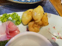 -蒙亨·阿木图赛(乌兰察布天恒广场店)