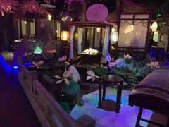 -韵秋荷(宝山龙湖天街店)