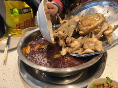 -肖肖酸萝卜鱼火锅(总店)