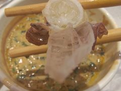 -龍歌自助小火锅(芝罘万达店)