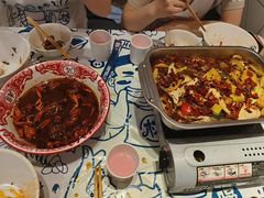 -松哥油焖大虾.小龙虾.黑鸭煲(海岸城店)