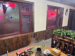 -果松木炭酸菜铜火锅·外婆参鸡汤