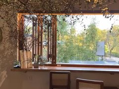-Lia Cafe Bar Restaurant松山咖啡屋