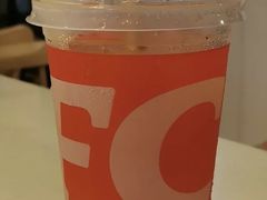 九珍果汁饮料-肯德基(大桥北服务区东店)