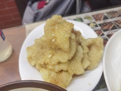 -东北四季饺子王(华山路店)