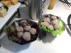 -左庭右院鲜牛肉火锅(浦江欢乐颂店)