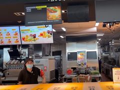 -麦当劳(深圳北站高铁店)