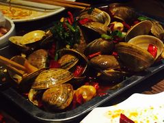 -喝丢一只鞋辣炒海鲜小烧烤(三八广场店)