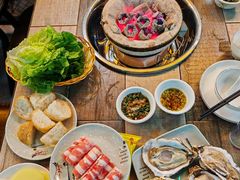 -东记炭炉·海鲜鸡煲(龙华店)