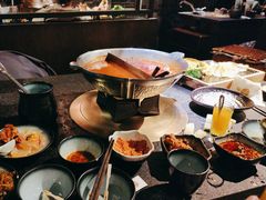 -湊湊火锅·茶憩(新中关购物中心店)